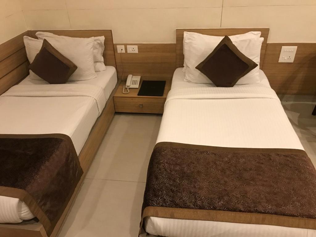 Hotel City Square Hisar ภายนอก รูปภาพ