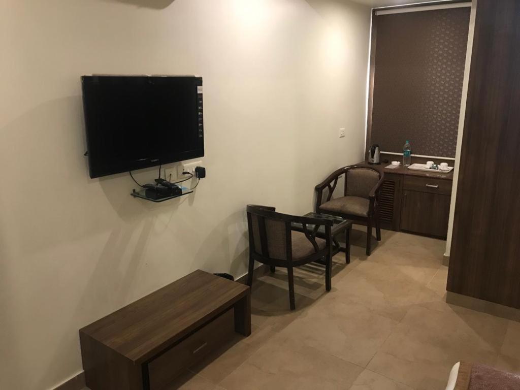 Hotel City Square Hisar ภายนอก รูปภาพ